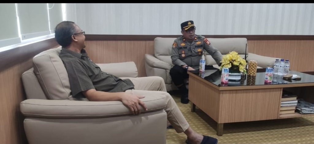 Kunjungan Silaturahmi Kapolsek Tamalanrea Ke Fakuktas MIPA Kampus Univeristas Hasanuddin
