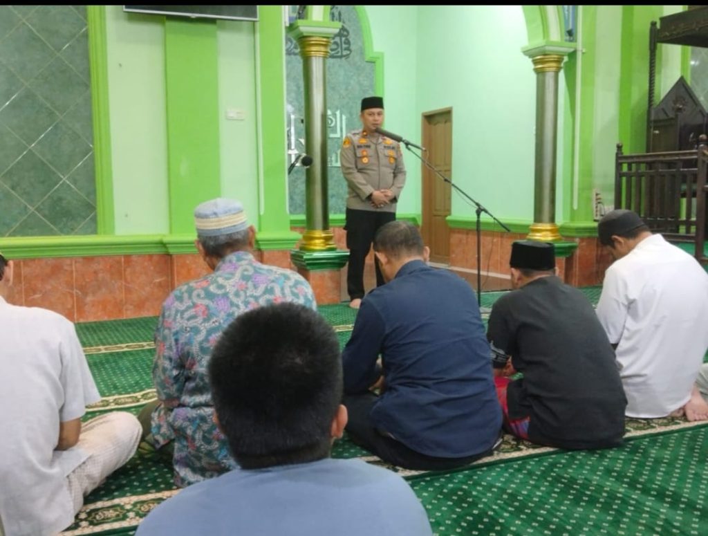 Kapolsek Tamalanrea Rutin Gelar Safari Shalat subuh, Ini Tujuannya