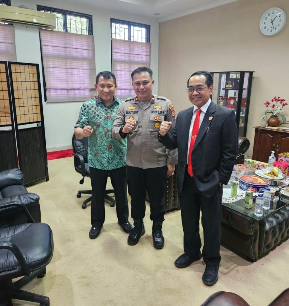Tingkatkan Sinergitas, Kapolsek Tamalanrea Bersilaturahmi dengan Rektor Univeristas Hasanuddin