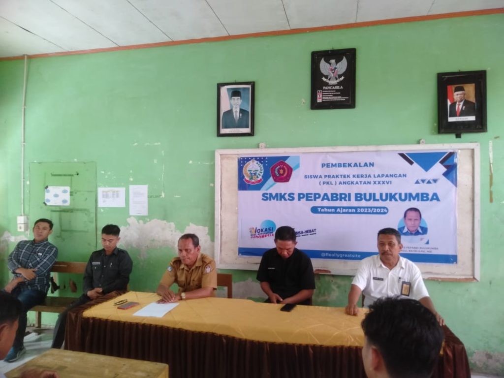 Pembekalan dan Pelepasan Siswa PKL SMKS Pepabri Kab.Bulukumba Tahun Pelajaran 2024-2025