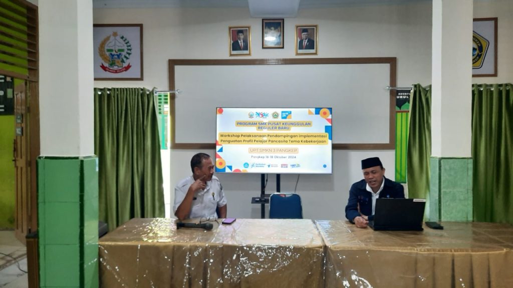 Workshop Penguatan Profil Pelajar Pancasila di SMK Negeri 3 Pangkep: Meningkatkan Kompetensi Guru untuk Masa Depan Keberkerjaan